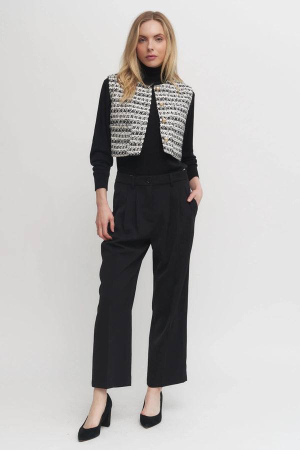 Women’s High-Waisted Pleated Trousers – Relaxed Tailored Pants in Taupe or Black Verdot