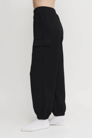Women’s Black Zip-Up Sweatshirt & Cargo Jogger Set – Super Soft Utility Lounge Set Verdot