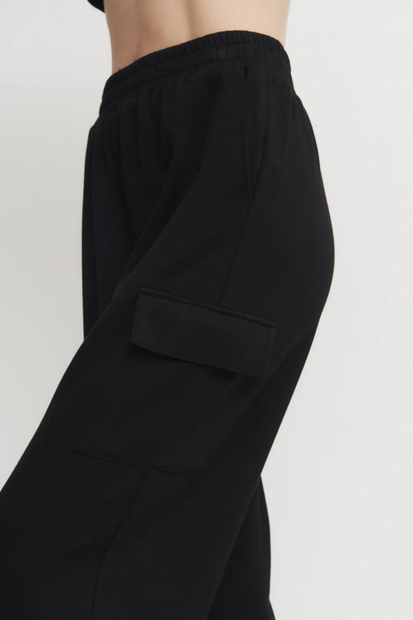 Women’s Black Zip-Up Sweatshirt & Cargo Jogger Set – Super Soft Utility Lounge Set Verdot
