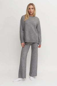 Women’s Super Soft Knit Lounge Set – Beige Sweater Top & Wide-Leg Pants Verdot