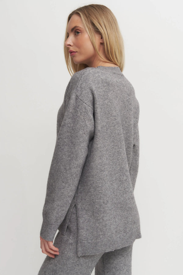 Women’s Super Soft Knit Lounge Set – Beige Sweater Top & Wide-Leg Pants Verdot