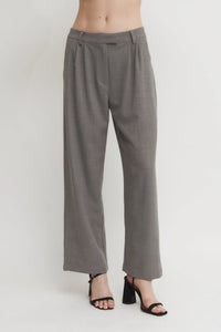 The Andrea Women’s Grey Wide-Leg Tailored Trousers – High-Waist Suit Pants for Set or Solo Styling Verdot