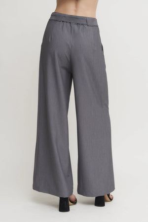 Women’s Belted Pleated Wide-Leg Pants – Tailored High-Waist Trouser Verdot