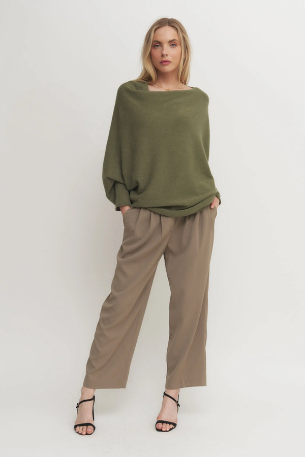 Women’s High-Waisted Pleated Trousers – Relaxed Tailored Pants in Taupe or Black Verdot