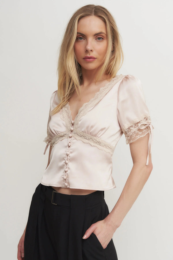 Lace-Trimmed Short Sleeve Blouse Verdot
