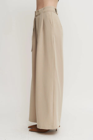 Women’s Belted Pleated Wide-Leg Pants – Tailored High-Waist Trouser Verdot