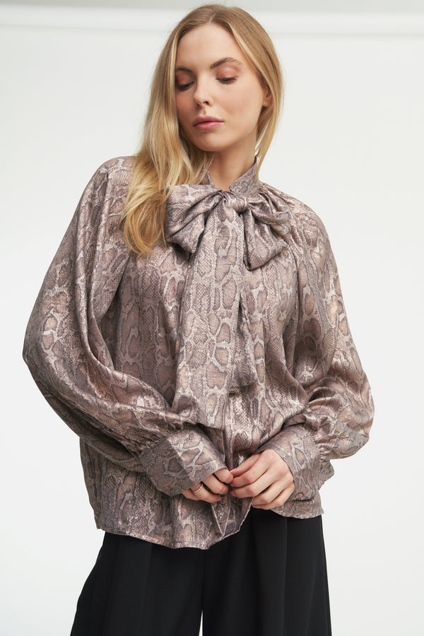 Lara Scarf-Tie blouse